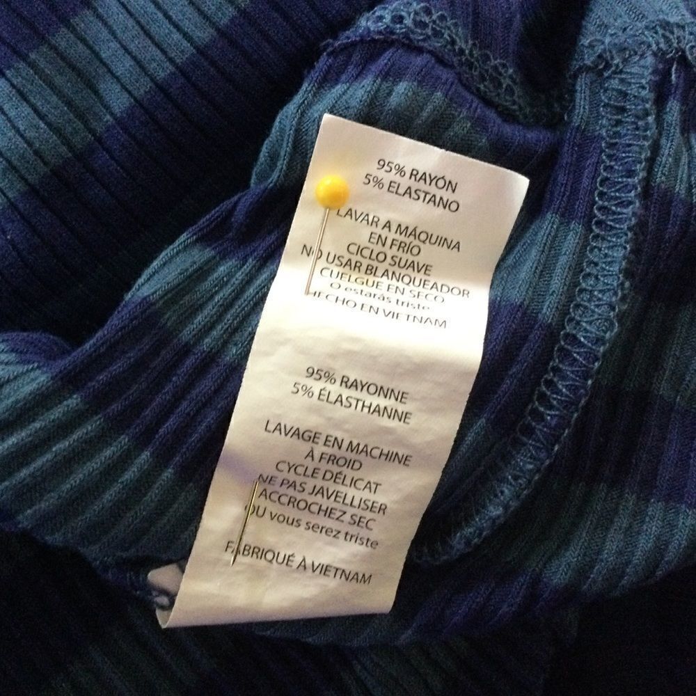 NWOT. LuLaRoe Brand S/S Shirt Womens M Blue Stripe - Picture 4 of 8
